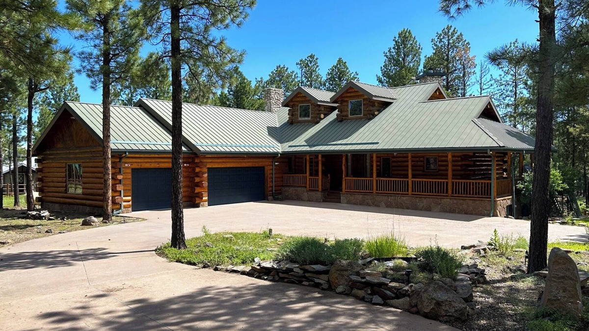 Greer Cabin | Beautiful Mountain Lodge! 7,000 Sq. Ft W/Pond