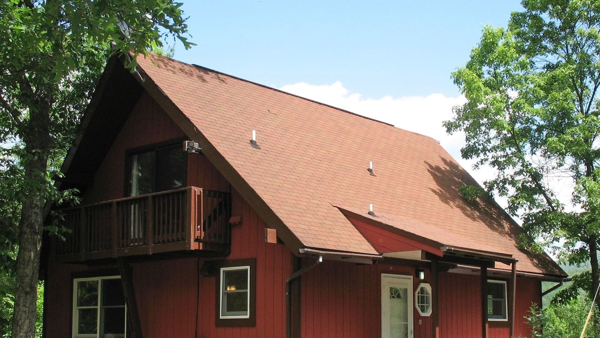 Great Cacapon Cabin | Beautiful Mountain View, Secluded Romantic, Family Friendly, WiFi, discounted