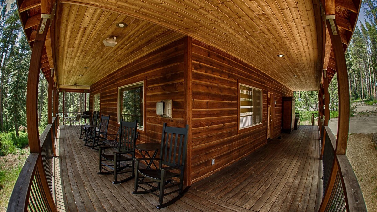 Echo Lake House | Beautiful Mountain Cabin on Echo Summit