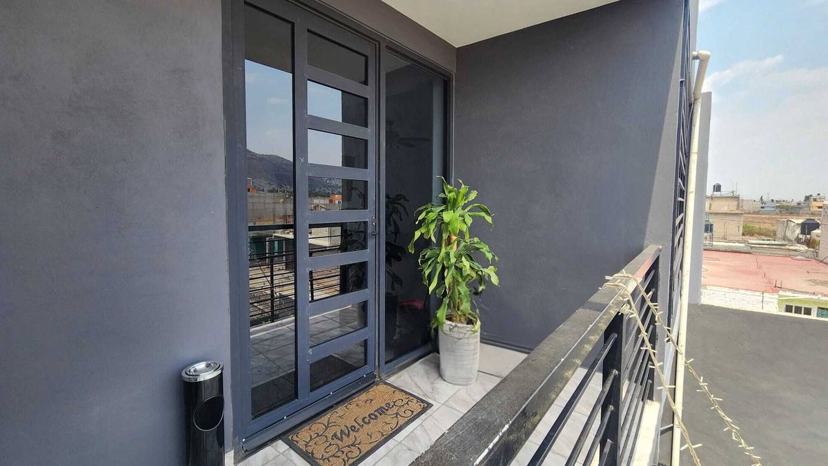 Los Reyes Condo | Beautiful condo with terrace