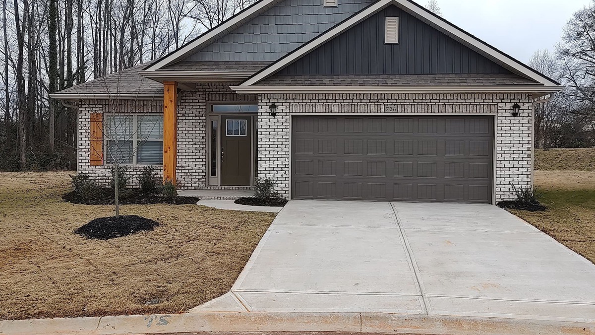 Boiling Springs House | Beautiful New House in the center of Boiling Springs