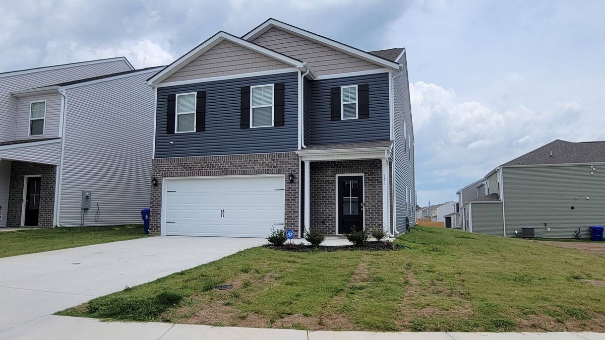 Oak Ridge House | Beautiful new home with lake view near hiking trails
