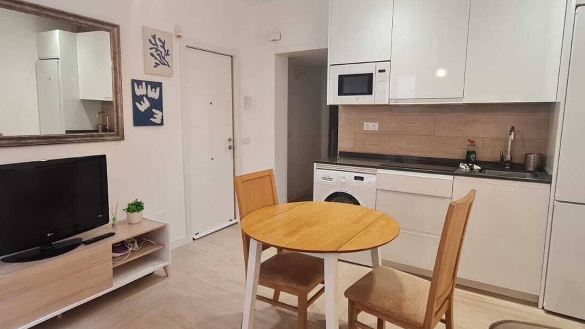 Vista Alegre Apartment | Beautiful newly refurbished flat