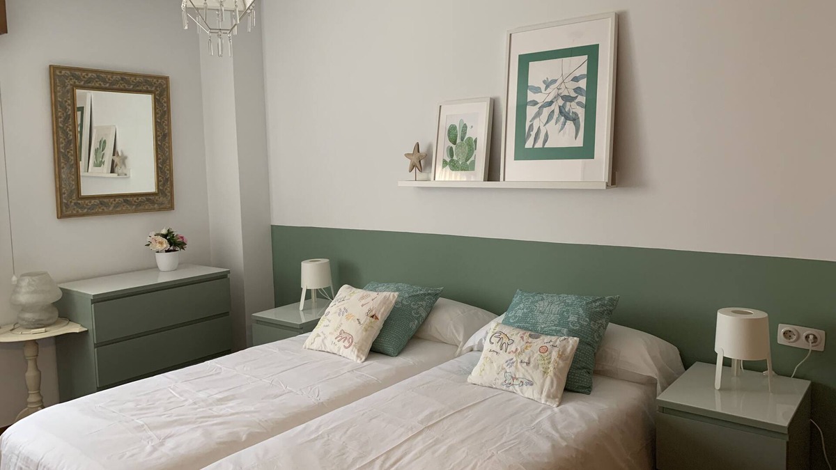 Zaragoza Centro Condo | Beautiful newly renovated apartment in Zaragoza