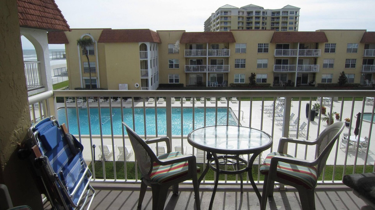 Point East Condo | BEAUTIFUL OCEAN VIEW, 2 BEDROOM CONDO. UNBELIEVABLE DISCOUNT. ENJOY OFF SEASON.