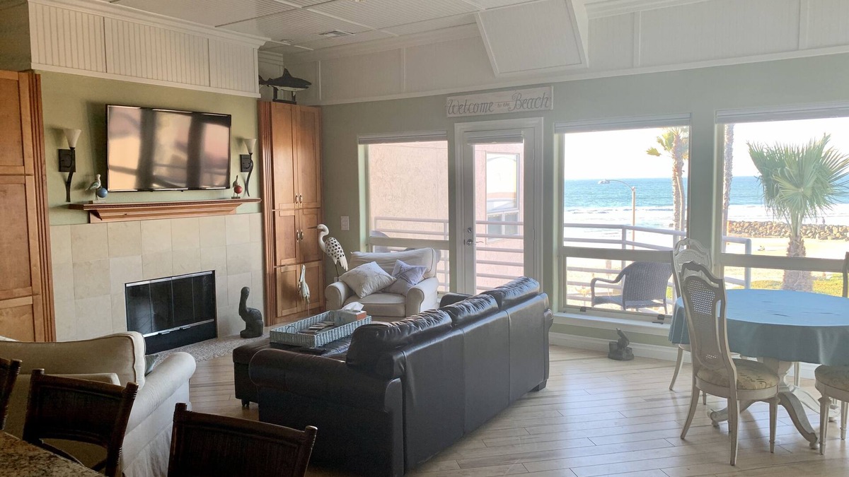 Imperial Beach Condo | Beautiful ocean view condo on the beach w/communal pool & hot tub