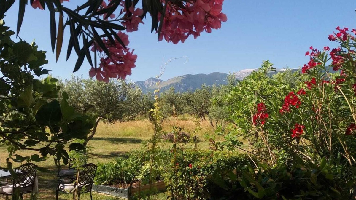 Guardiagrele Apartment | Beautiful old stone farmhouse apartment in Abruzzo, this year with a pool!