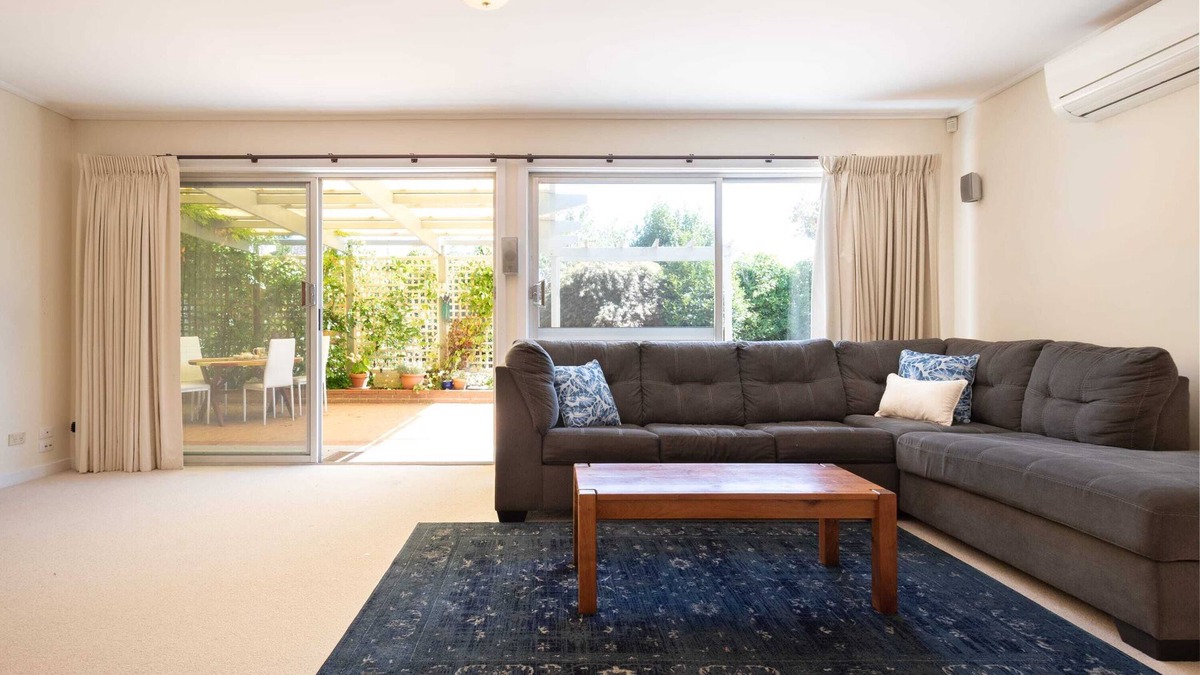 Norwood House | Beautiful On Bettina With Parking