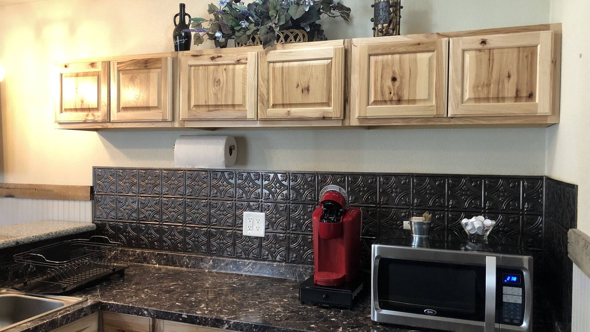 Kingston Apartment | Beautiful one bedroom suite in scenic central Nevada. Peaceful and quiet.