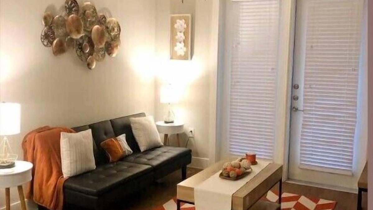 Fort Worth Apartment | beautiful outer city escape w/pool, gym and clubhouse!