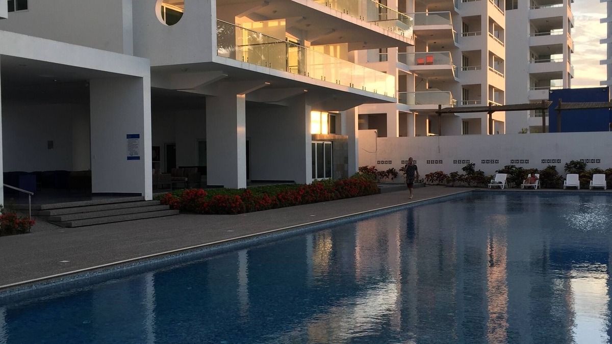 Tonsupa Apartment | Beautiful Paradise getaway