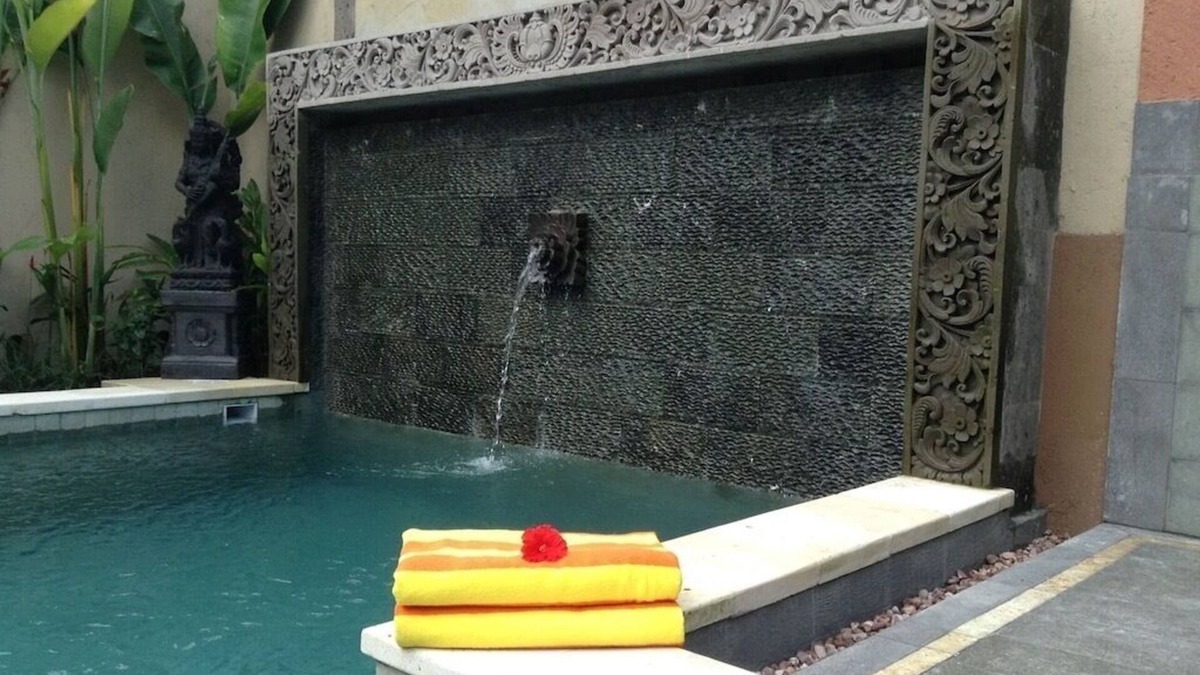 Penestanan Villa | Beautiful, Peaceful Villa/Excellent Location/Wonderful Balinese Staff
