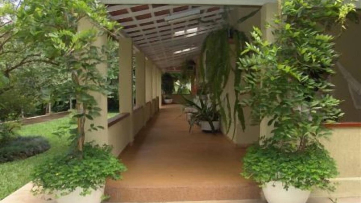 Jarinu House | Beautiful place in the middle of very green
