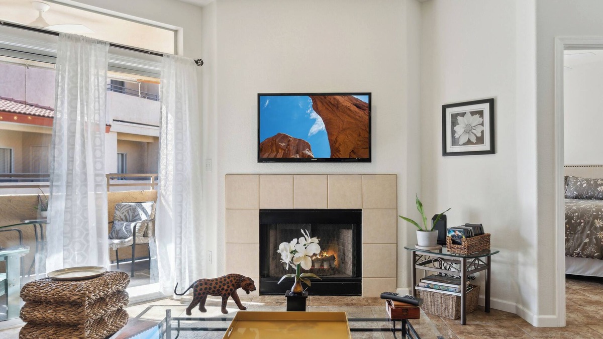 North Mountain Condo | Beautiful Pointe Resort Condo At Tapatio Cliffs - Phoenix North Mountain