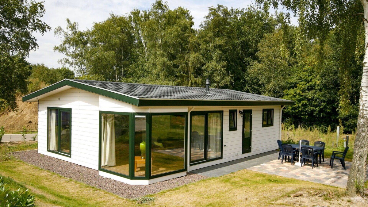 West-Graftdijk House | Beautiful private villa for 4 guests with WIFI, TV, terrace and parking