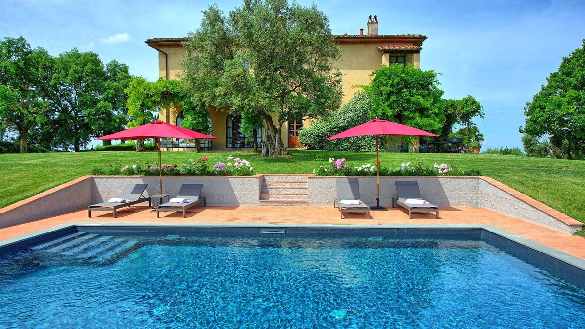 Cerreto Guidi Villa | Beautiful private villa with private pool, A/C, WIFI, patio, panoramic view and parking