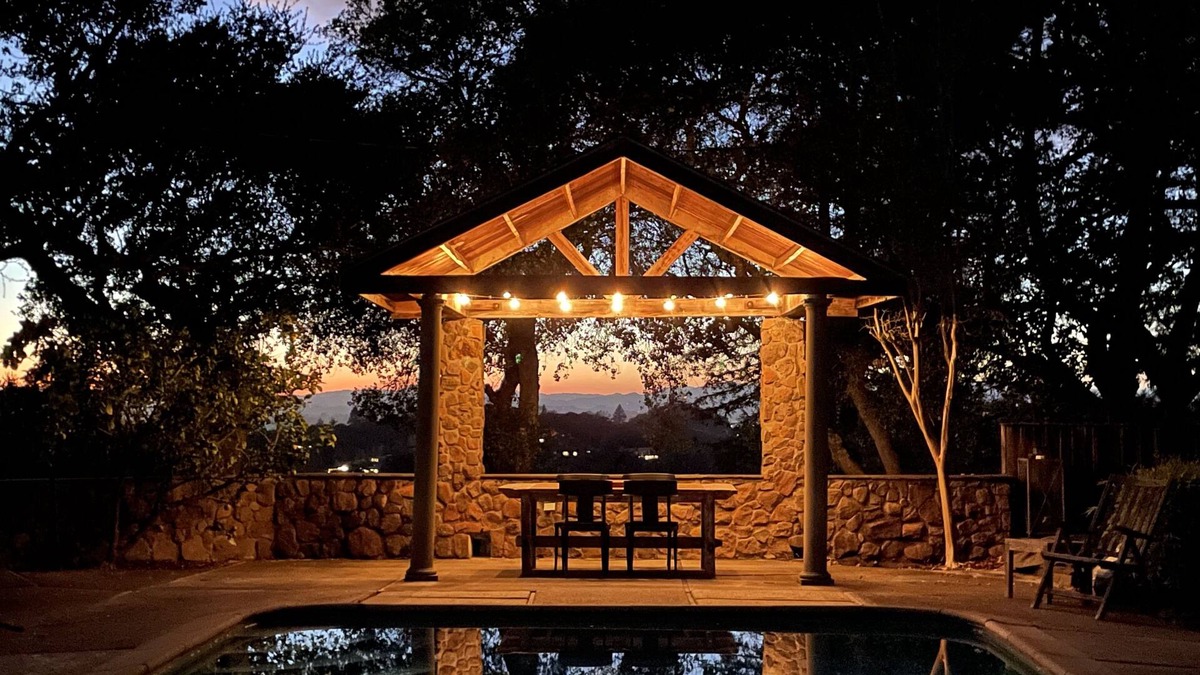 Santa Rosa House | Beautiful Private Ridgetop Retreat w/Panoramic Views, Giant Pool, Sunsets