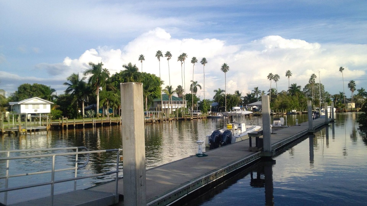 Everglades City Cottage | Beautiful private eye life