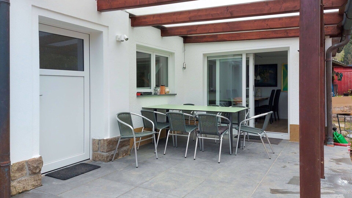 Bad Brambach House | Beautiful private villa for 8 people with WIFI, TV, terrace and pets allowed