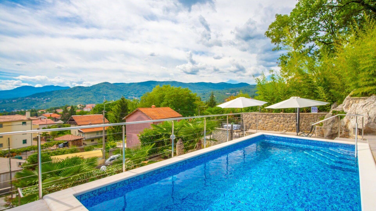 Trinajstici House | Beautiful private villa for 2 guests with WIFI, pool, A/C, TV, terrace and parking