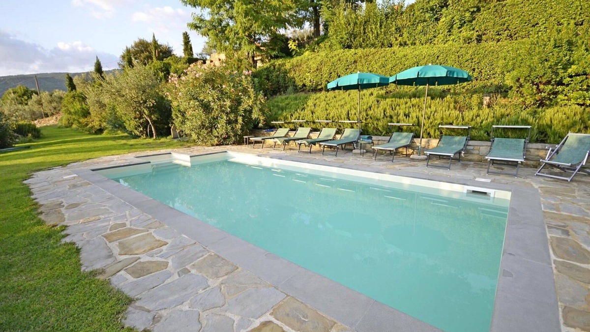 Cortona Villa | Beautiful private villa for 12 people with private pool, WIFI, TV, patio, panoramic view and par.