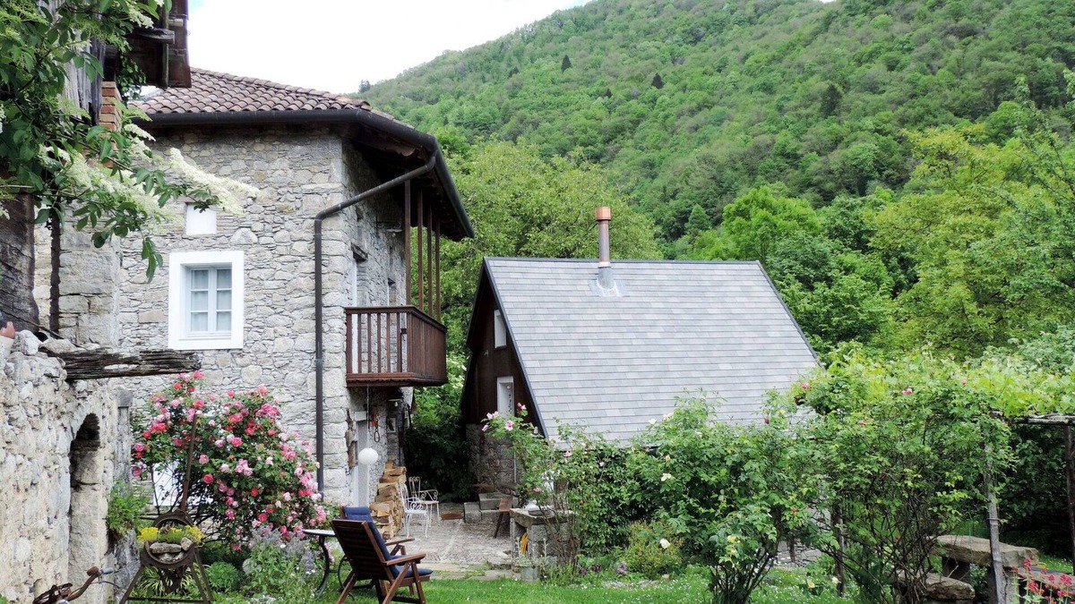 Grimacco House | Beautiful private villa for 4 guests with WIFI, patio, panoramic view and parking