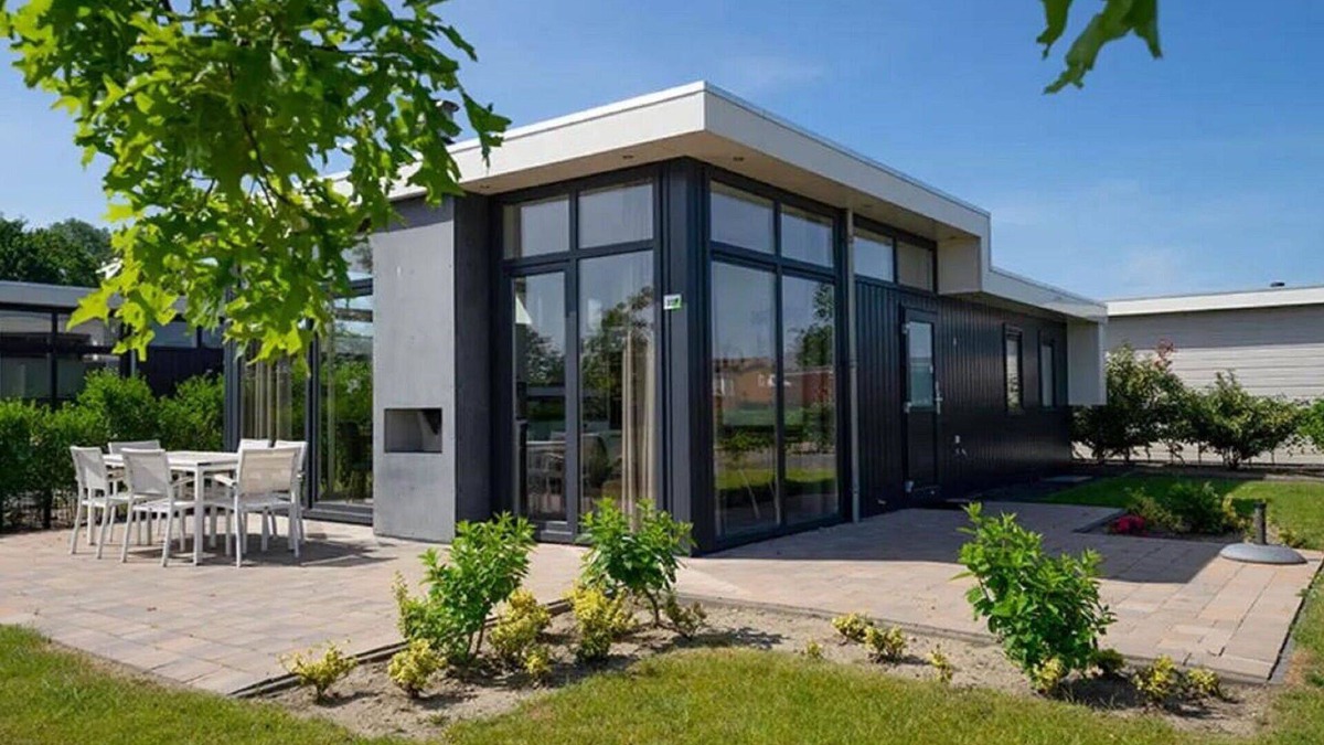 Linden House | Beautiful private villa for 6 people with WIFI, TV and terrace