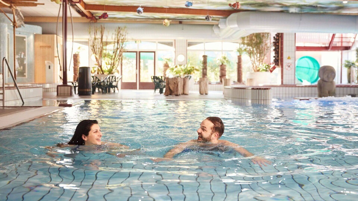 Municipality of Emmen House | Beautiful private villa for 6 people with WIFI, pool, TV, terrace and parking