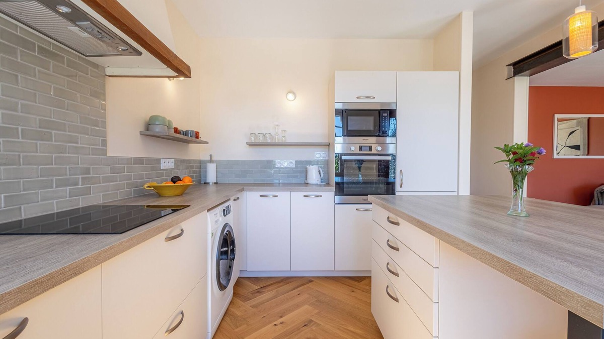 Pineuilh House | Beautiful Property on the Banks of the Dordogne with Private Pool