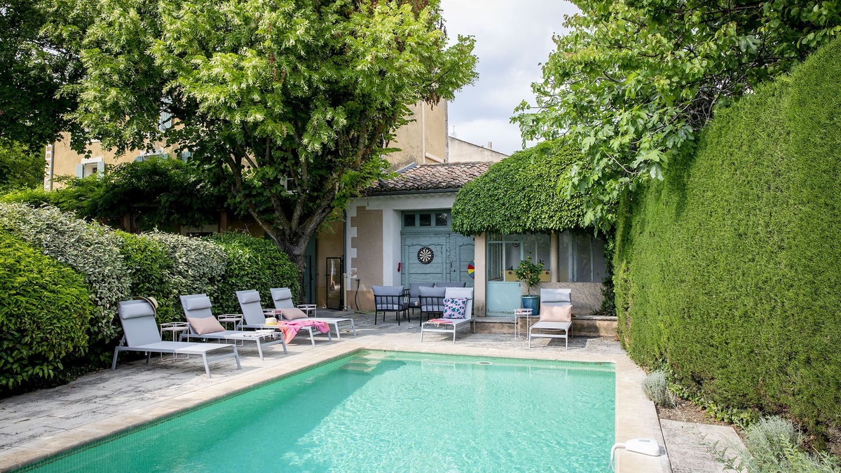 Villes-sur-Auzon House | Beautiful Provencal Bastide, 8 bedrooms, 20 beds, swimming pool, AC, wifi