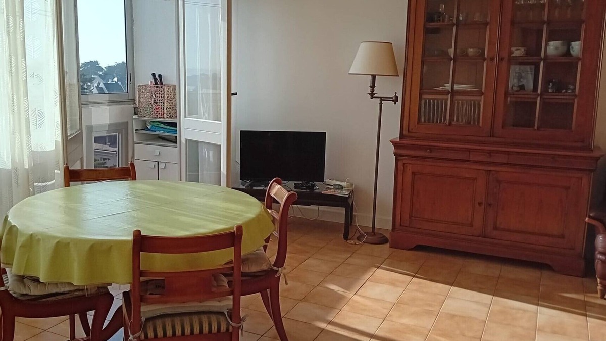 Rotheneuf-Le Pont Apartment | Beautiful, quiet apartment with sea view, 100m from the beach, 10 min from Saint Malo.