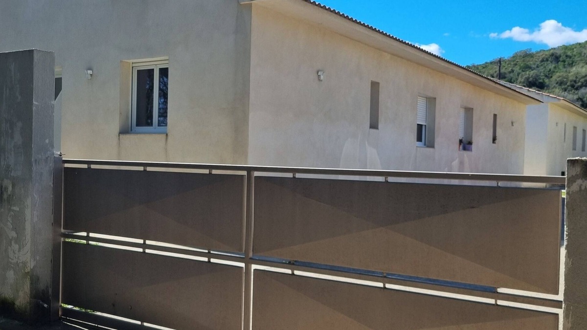 Poggio-Mezzana House | Beautiful, quiet house within walking distance of the sea.