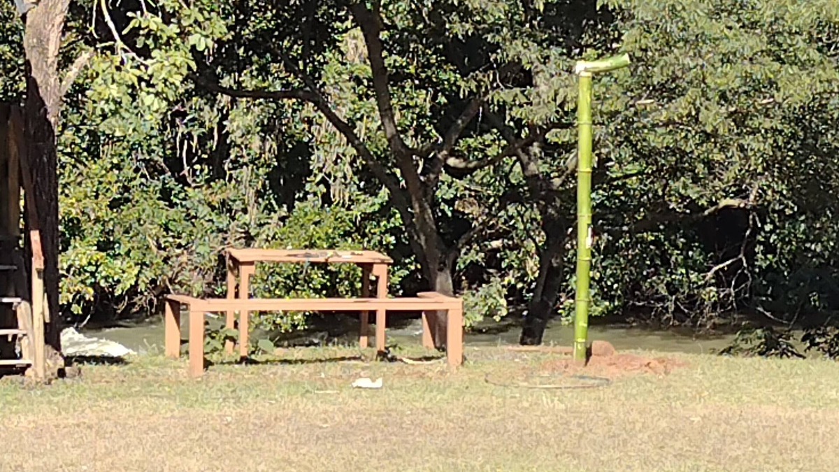 Reginopolis Cottage | Beautiful ranch on the banks of the river battle beautiful nature