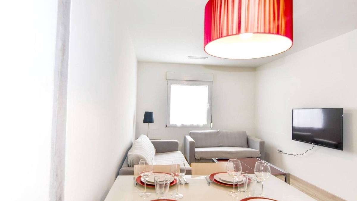 Santander Apartment | Beautiful refurbished flat on Sardinero's beach