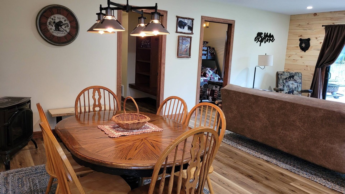 Northeast Michigan Cabin | Beautiful Remodeled Cozy Cabin in the Forest