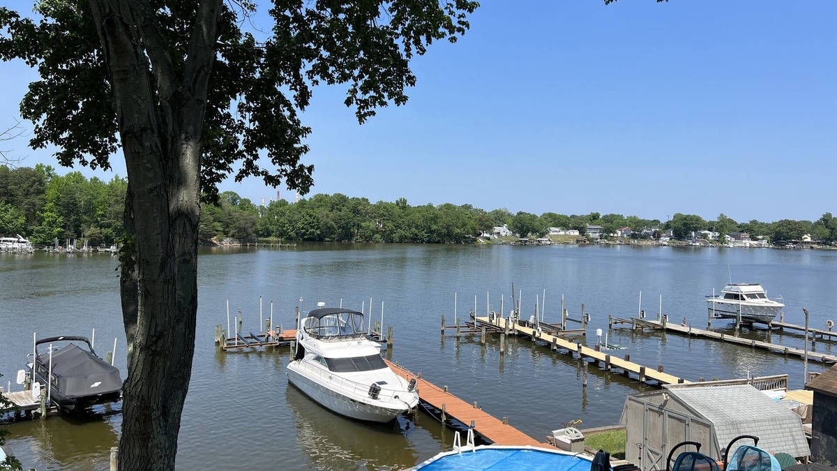 Glen Burnie House | Beautiful remodeled waterfront home - 20 minutes from Baltimore!