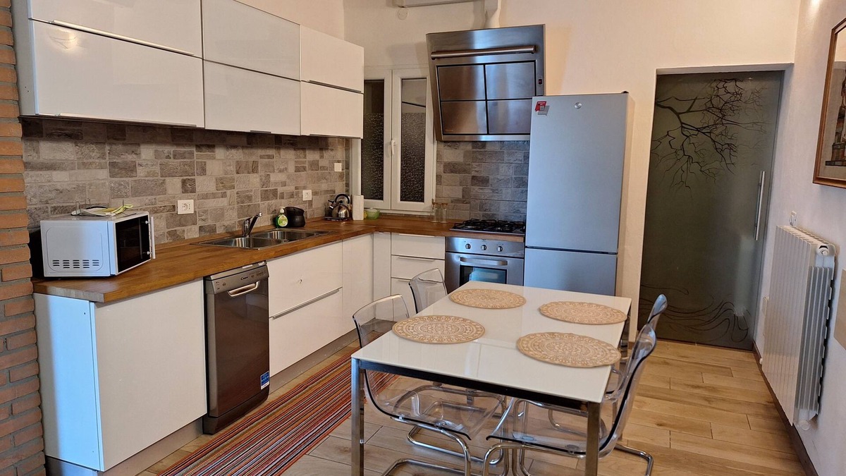 Mirano House | Beautiful renovated house