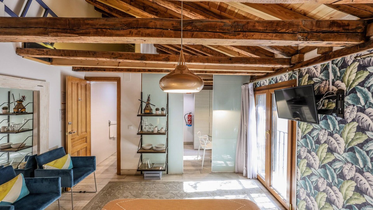 Malasana Apartment | Beautiful Renovated Loft in the center 7