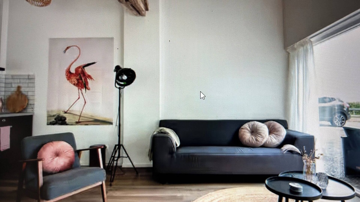 Pingjum House | Beautiful Retreat with Hot Tub, Sauna, and Pool in an Authentic Farmhouse