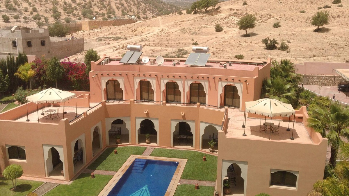 Drargua Villa | Beautiful Riad Asmaa near Agadir (10kms). Large private pool. 5 bedrooms