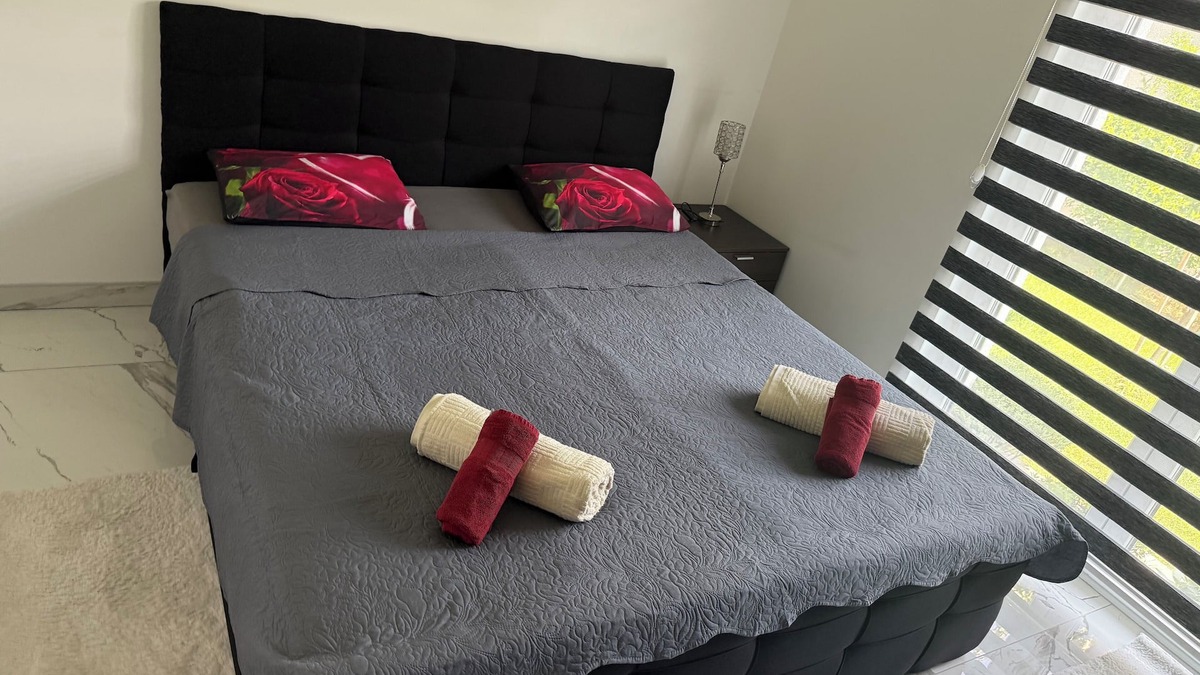 Ingersheim Bed & Breakfast | Beautiful room on garden level between vineyards and Colmar