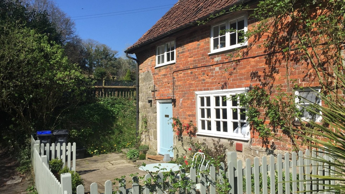 East Knoyle Cottage | Beautiful rural cottage on Dorset/Wiltshire border