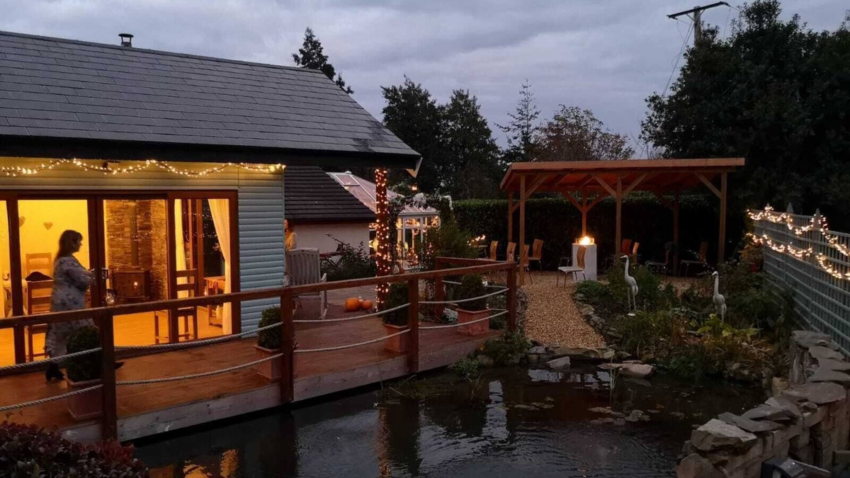 Downpatrick Apartment | Beautiful rural getaway with adjoining properties ideal for couples or friends