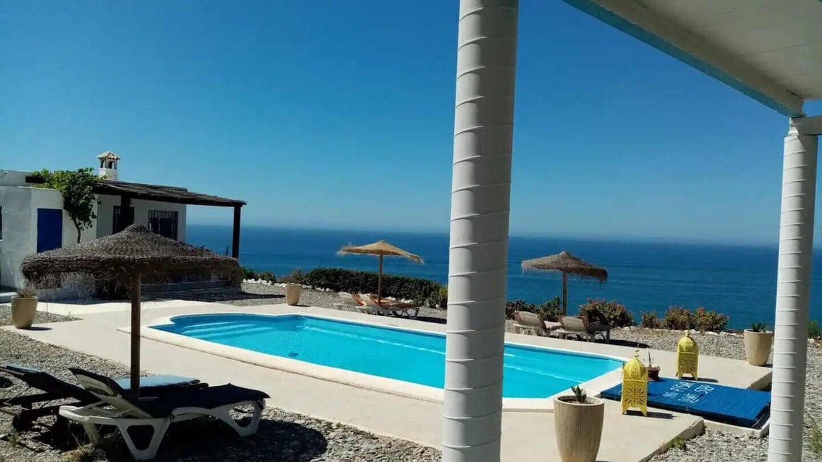 Guainos Bajos House | Beautiful rural house in front of the mediterranean