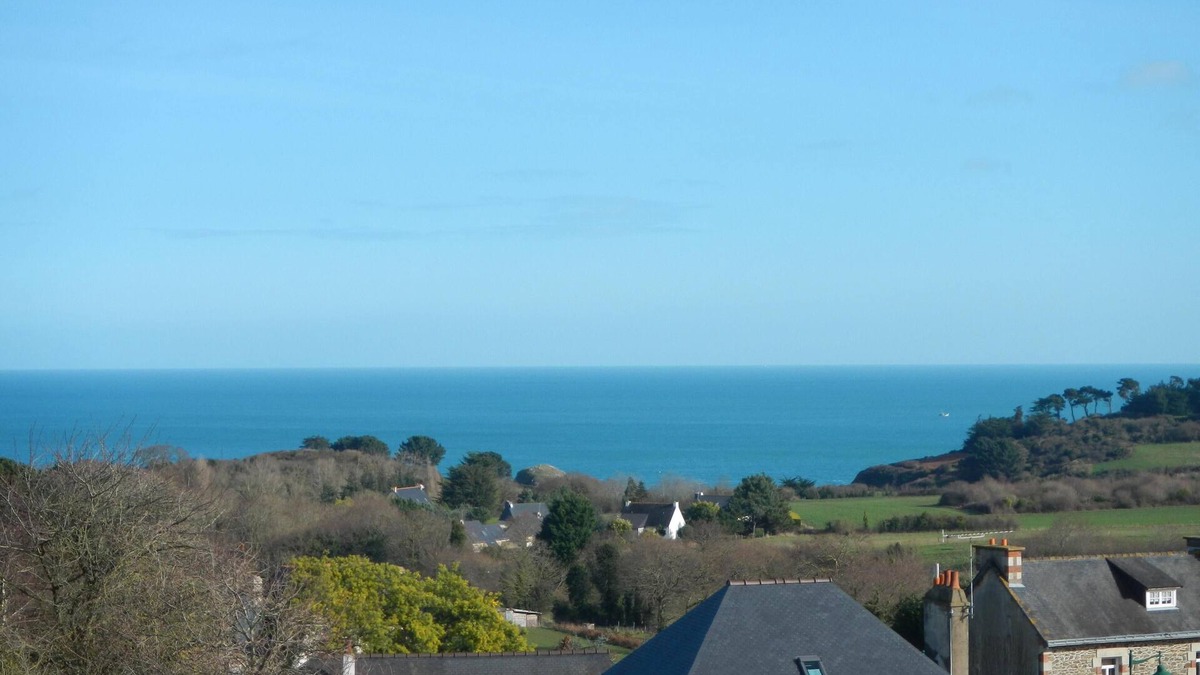 Treveneuc Apartment | beautiful sea view rental with spa and sauna