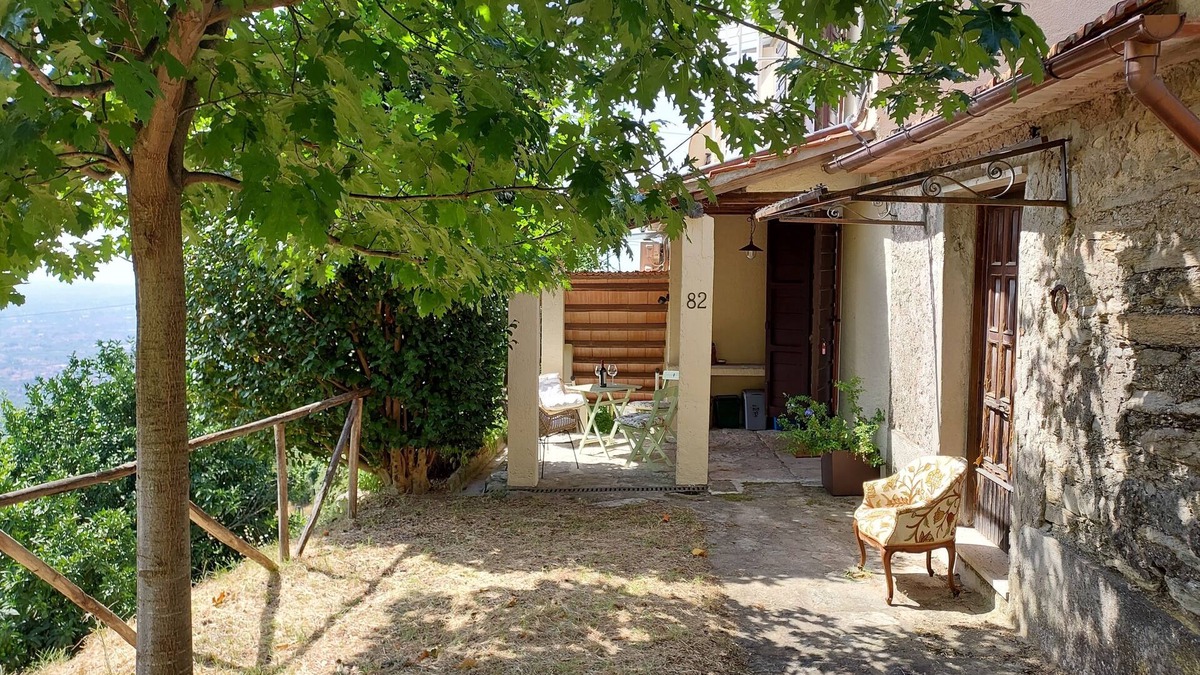 Strettoia Apartment | Beautiful semi-detached house, view over the coast. Air conditioning,Wi-Fi