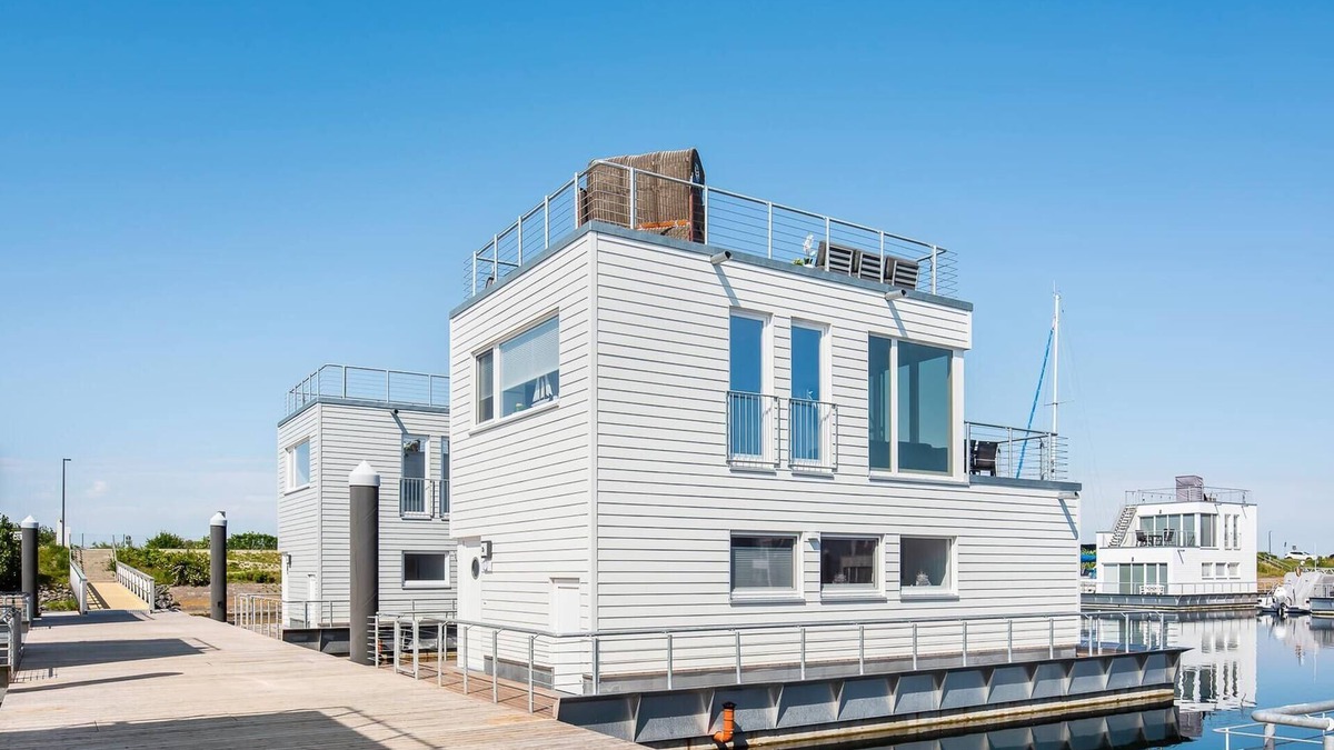 Olpenitz Boat Rental | Beautiful ship in Olpenitz with sauna