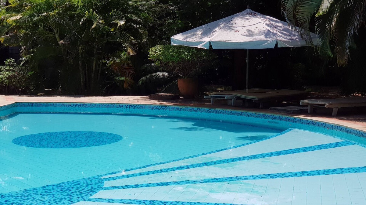 Mtwapa House | Beautiful spacious apartement near beach and creek in silent nature