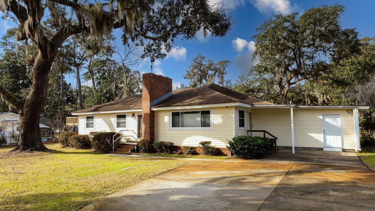 Mossy Oaks House | Beautiful, spacious home within short distance of USMC base - Parris Island