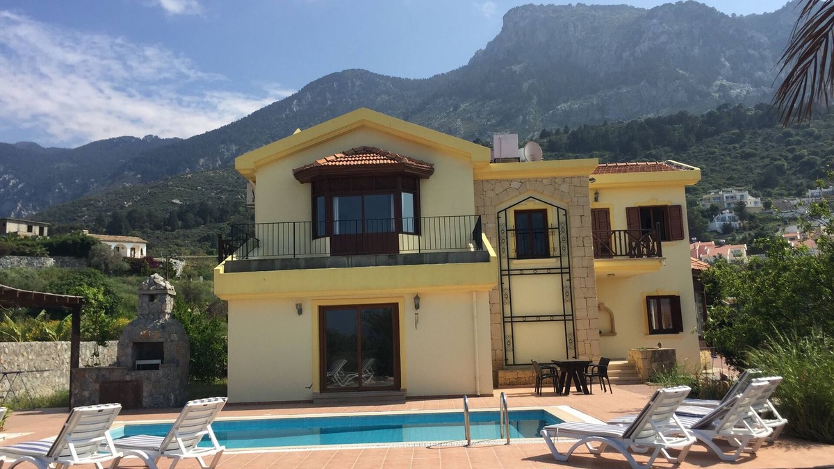 Kyrenia District Villa | Beautiful Spacious Luxury Villa With Private Pool And Sea/Mountain Views.